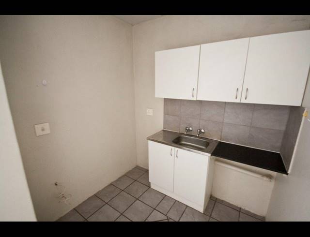 1 BEDROOM APARTMENT FOR SALE IN DURBAN CENTRAL